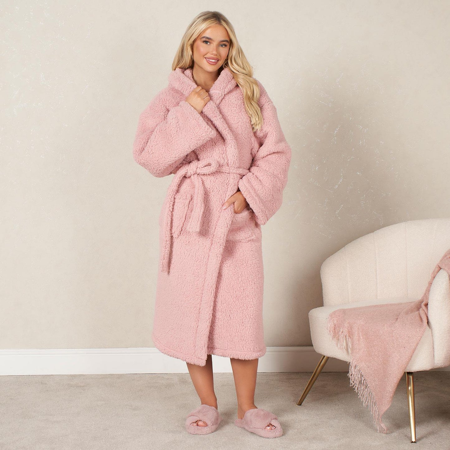 Luxurious Teddy Fleece Hooded Long Dressing Gown - Warm & Cosy Robe for Ladies
