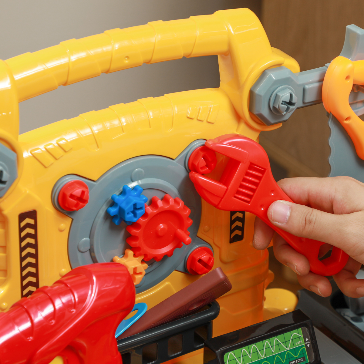 AIYAPLAY 102Pcs Play Tools Toy with Electric Drill, Storage, Yellow