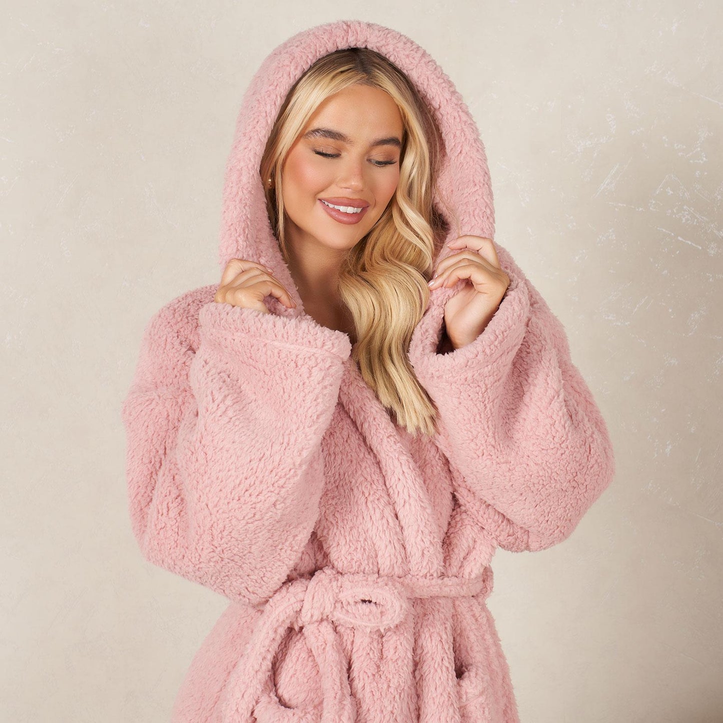 Luxurious Teddy Fleece Hooded Long Dressing Gown - Warm & Cosy Robe for Ladies